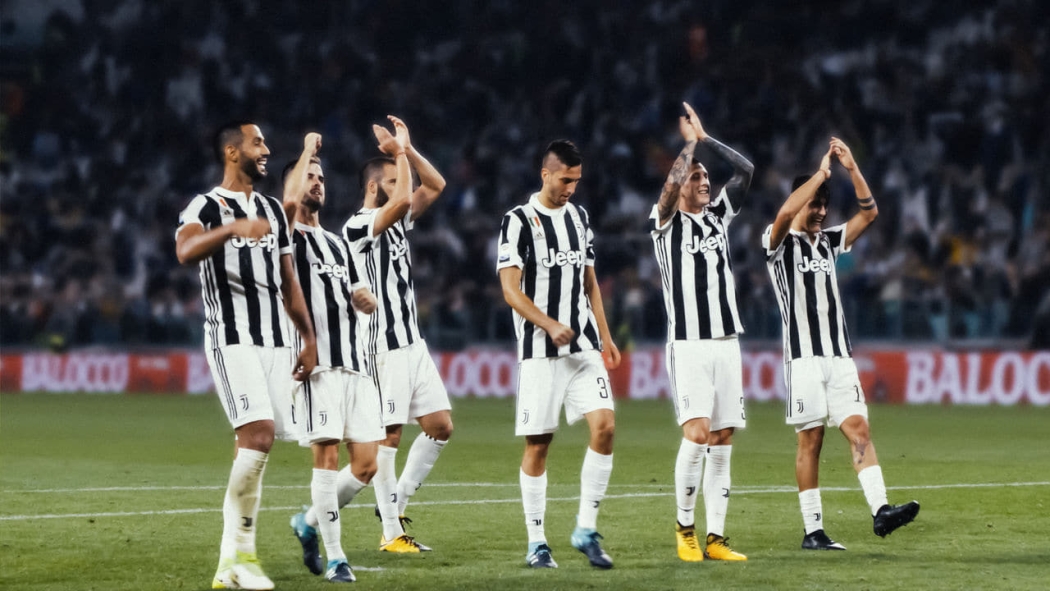 First Team: Juventus 1. Sezon 2. Bölüm izle